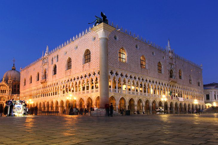 Exploring the Doges Palace in Venice: A Visitors Guide