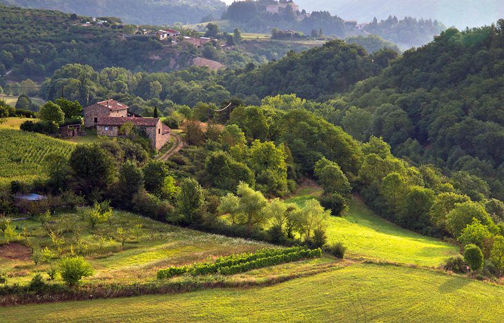 Exploring the Gorges de lArdèche: A Driving Tour