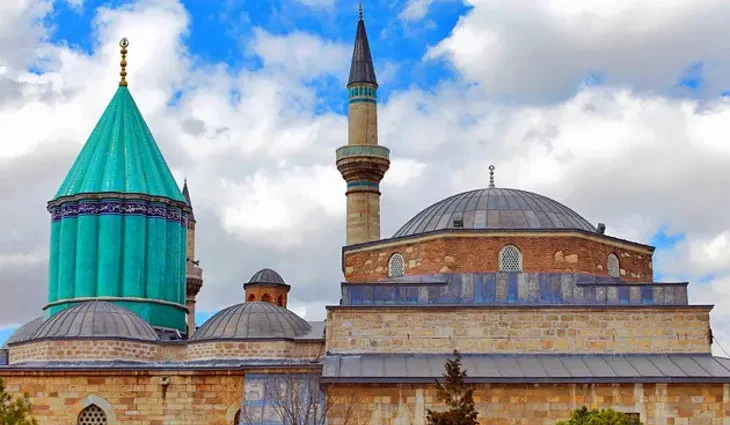 Exploring the Mevlana Museum: A Visitor&#8217;s Guide