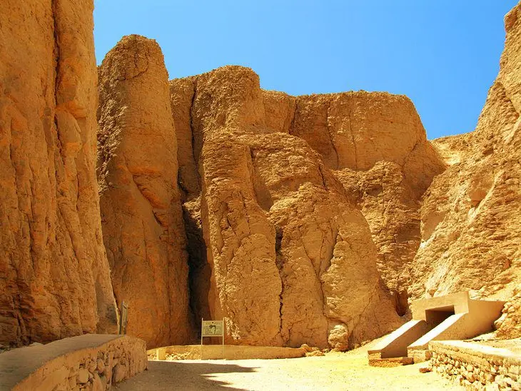 Exploring the Valley of the Kings: A Visitors Guide