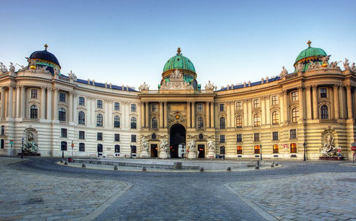 Exploring Viennas Imperial Hofburg Palace: A Visitors Guide