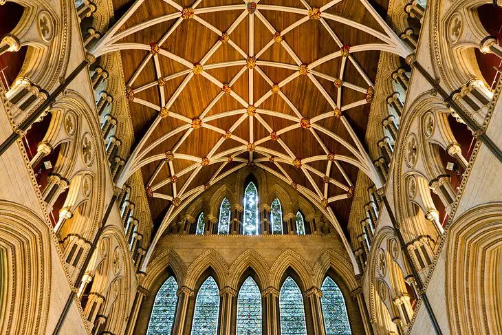 Exploring York Minster: A Visitors Guide