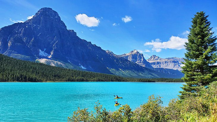 From Banff to Jasper: 4 Best Ways to Get There