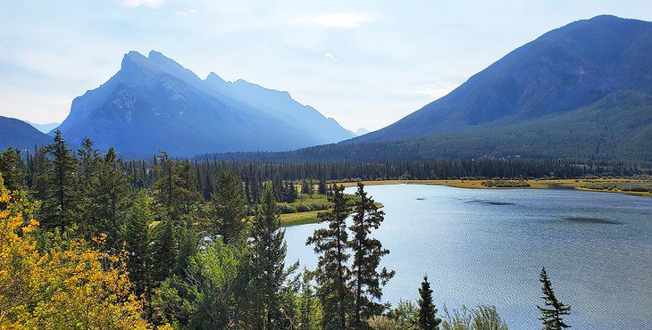 From Banff to Lake Louise: 5 Best Ways to Get There