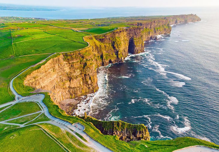 From Dublin to the Cliffs of Moher: 4 Best Ways to Get There