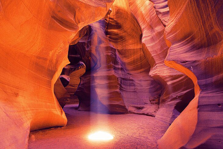 From Las Vegas to Antelope Canyon: 4 Best Ways to Get There