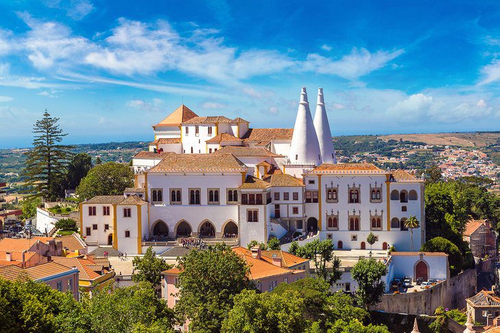 From Lisbon to Sintra: 4 Best Ways to Get There