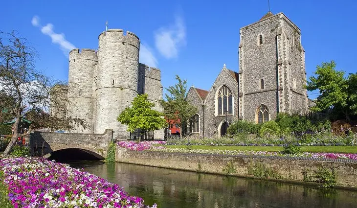 From London to Canterbury: 3 Best Ways to Get There