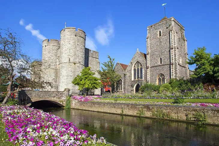 From London to Canterbury: 3 Best Ways to Get There