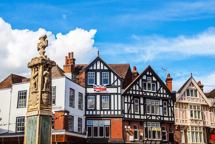 From London to Canterbury: 3 Best Ways to Get There