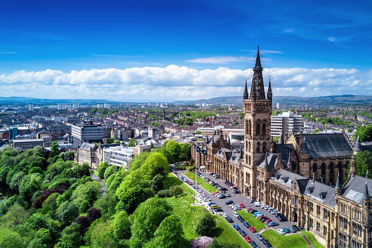 From London to Glasgow: 4 Best Ways to Get There