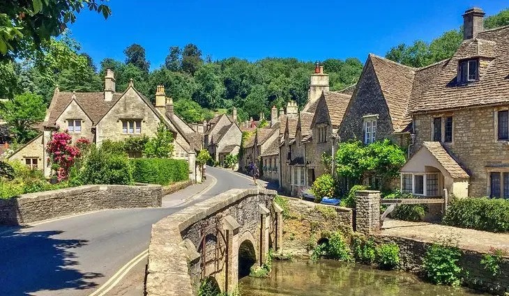 From London to the Cotswolds: 5 Best Ways to Get There