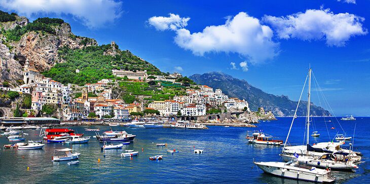 From Naples to The Amalfi Coast: 7 Best Ways to Get There