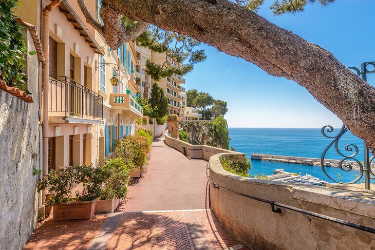 From Nice to Monaco: 4 Best Ways to Get There