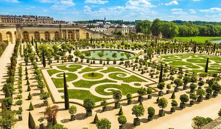 From Paris to Versailles: 5 Best Ways to Get There