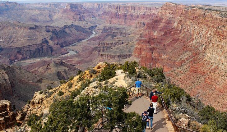 From Phoenix to the Grand Canyon: 5 Best Ways to Get There