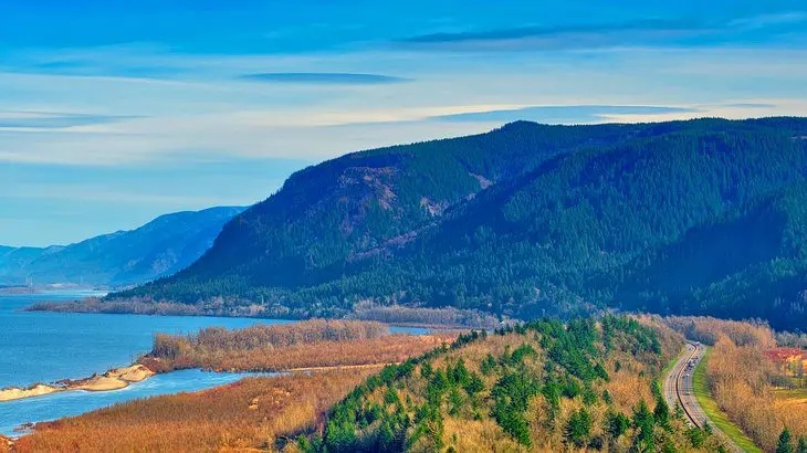 From Portland to Multnomah Falls: 5 Best Ways to Get There