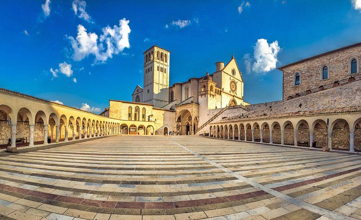 From Rome to Assisi: 4 Best Ways to Get There