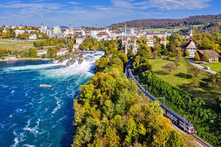 From Zurich to Rhine Falls: 3 Best Ways to Get There