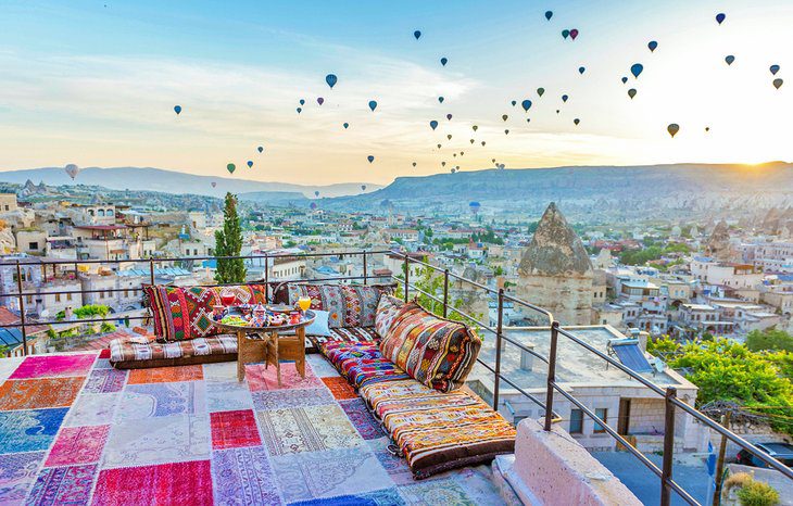 Hot Air Ballooning in Cappadocia: A Complete Guide