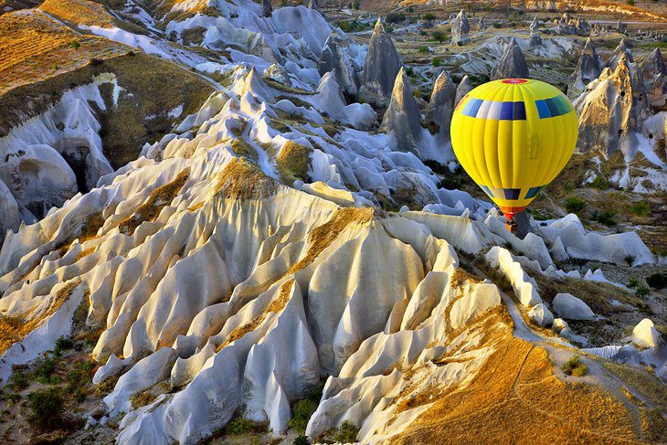 Hot Air Ballooning in Cappadocia: A Complete Guide