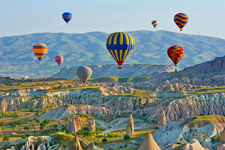 Hot Air Ballooning in Cappadocia: A Complete Guide