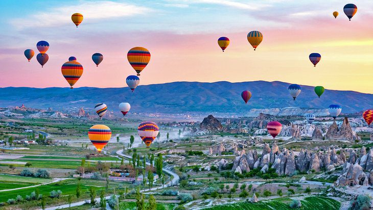 Hot Air Ballooning in Cappadocia: A Complete Guide