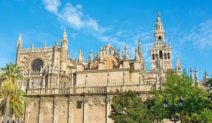 Seville Cathedral (Catedral de Sevilla): A Visitor&#8217;s Guide