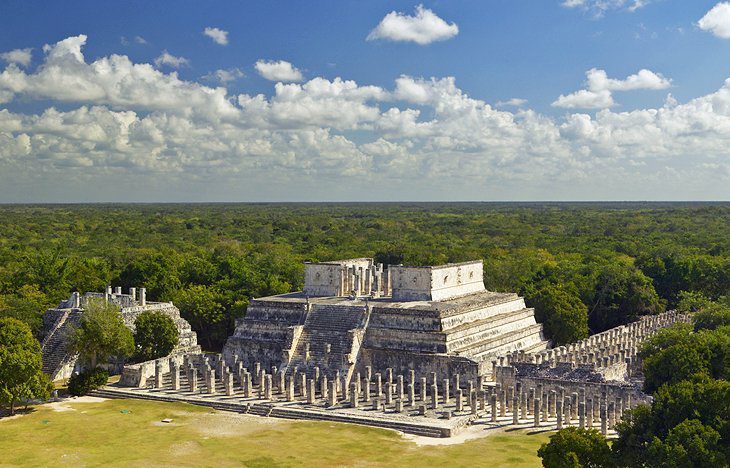 Visiting Chichén Itzá: 12 Highlights & Tips