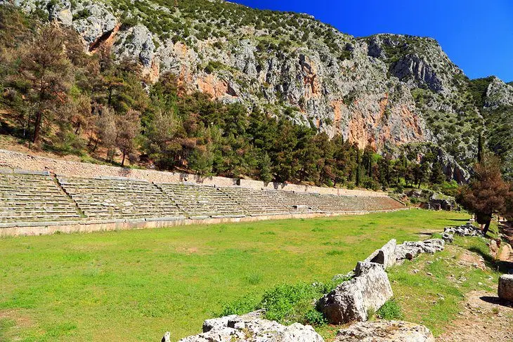 Visiting Delphi from Athens: Highlights