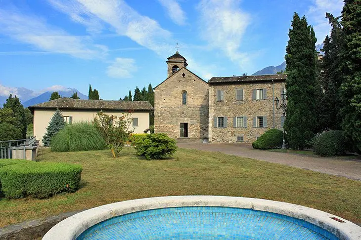 Visiting Lake Como & Como Town: Top Attractions, Hotels & Tours