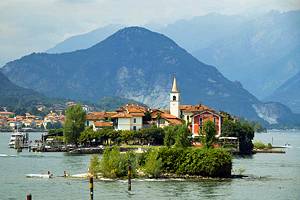 Visiting Lake Como & Como Town: Top Attractions, Hotels & Tours