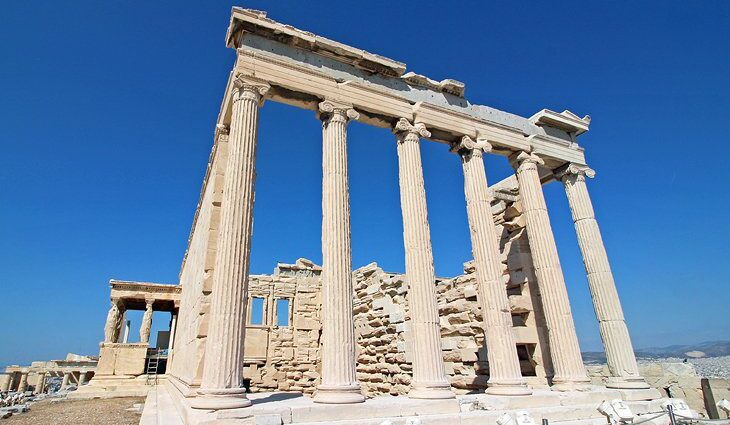 Visiting the Acropolis in Athens: The Essential Guide