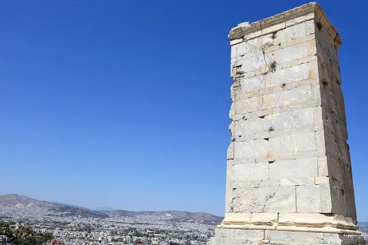 Visiting the Acropolis in Athens: The Essential Guide