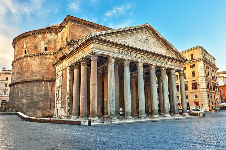 Visiting the Pantheon in Rome: Highlights & Tips