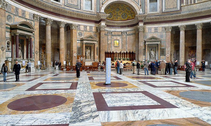 Visiting the Pantheon in Rome: Highlights & Tips