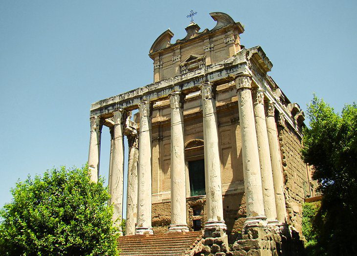 Visiting the Roman Forum: 10 Highlights